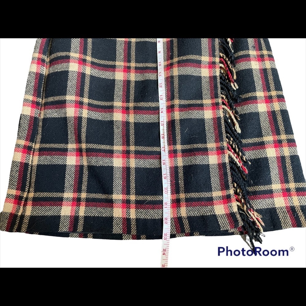 Vintage Cottagecore  plaid Wool red/black/tan skirt size 8 - Picture 6 of 7